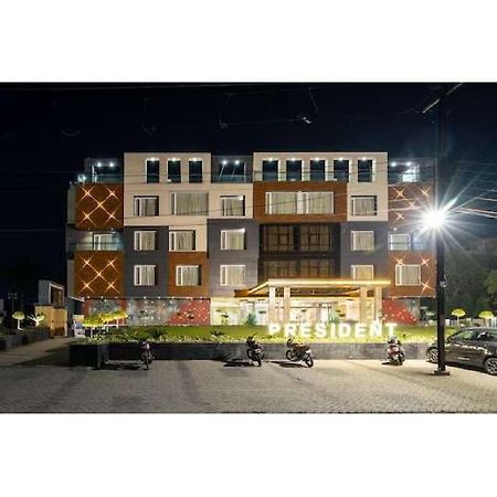 Hotel Shivay President Ujjain Εξωτερικό φωτογραφία