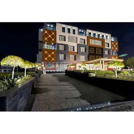 Hotel Shivay President Ujjain Εξωτερικό φωτογραφία