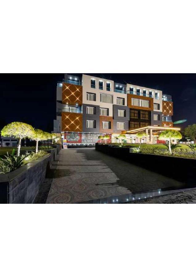 Hotel Shivay President Ujjain Εξωτερικό φωτογραφία