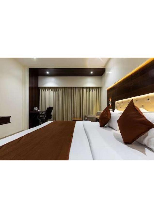 Hotel Shivay President Ujjain Εξωτερικό φωτογραφία
